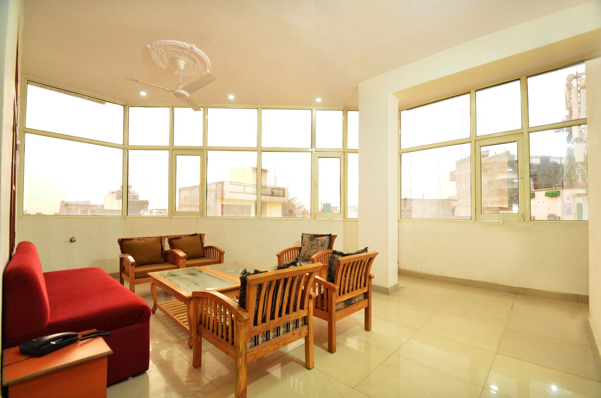 Oyo Platinum Inn Nayagaon Exterior foto